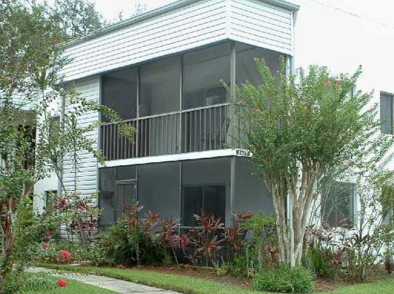 1st image of 2581 Oak Park Way