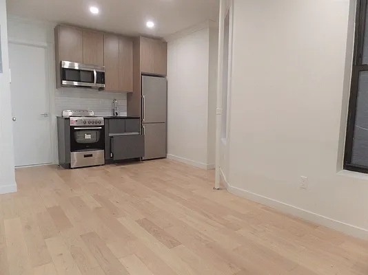 Rented by Abode Residential LLC | media 7