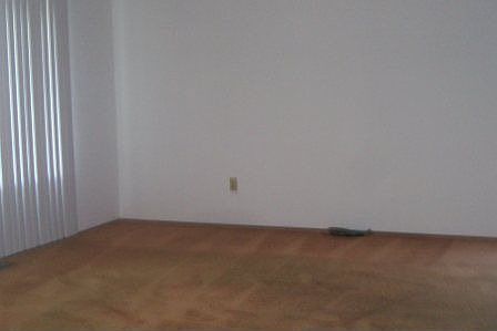 5th image of 565 Phoenix Cir
