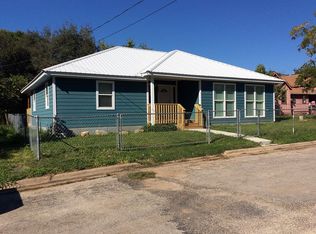 117 Saint Francis St, Gonzales, TX 78629