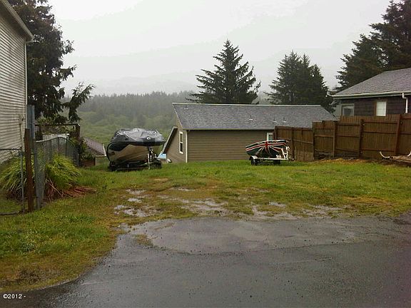 2nd image of 9100 SE Surf Ave