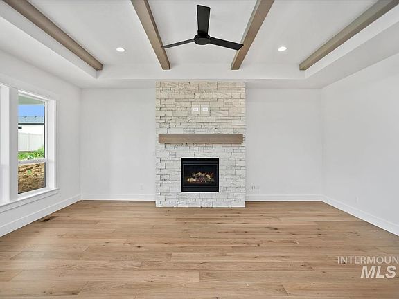 5th image of 2205 E Padstow St