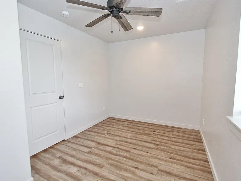 504 S Utah Ave #A — Photo 15