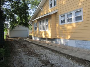 2341 E Eldorado St, Decatur, IL 62521