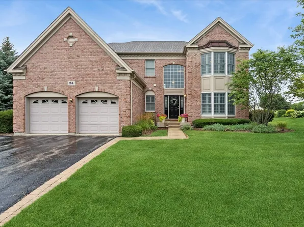 24 Tournament Dr S, Hawthorn Woods, IL 60047