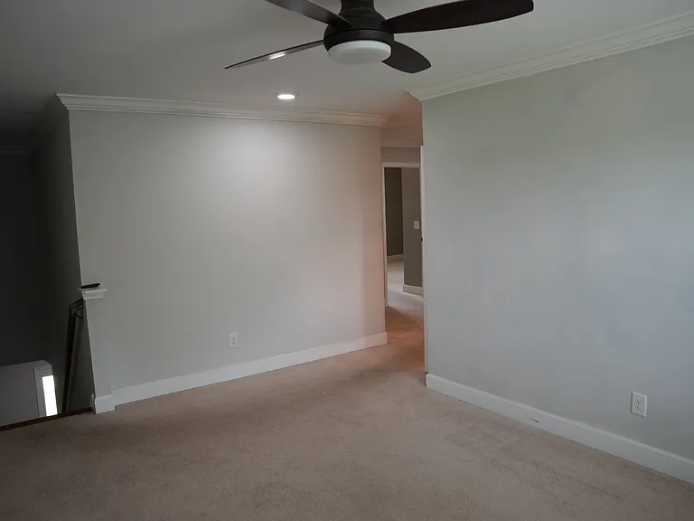 612 Nevins Pl — Photo 18