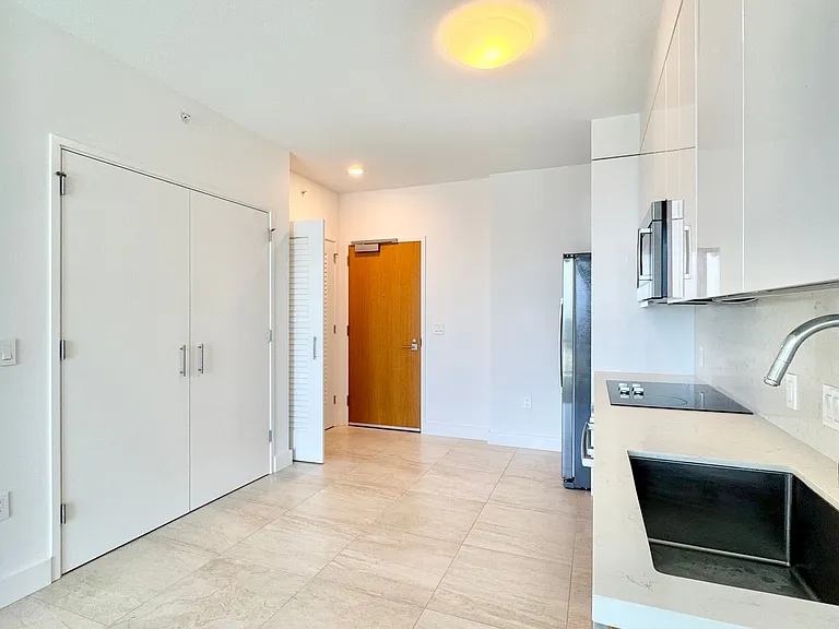 629 Keeaumoku St #3803 — Photo 6
