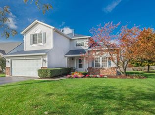 2430 Haverton Dr, Mundelein, IL