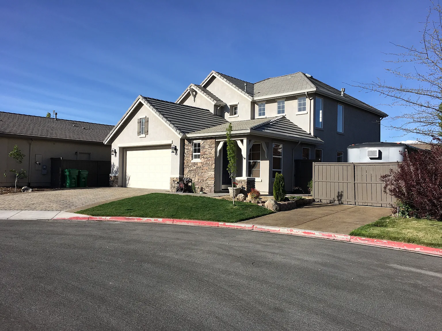 460 Silver Bridle Ct photo 1