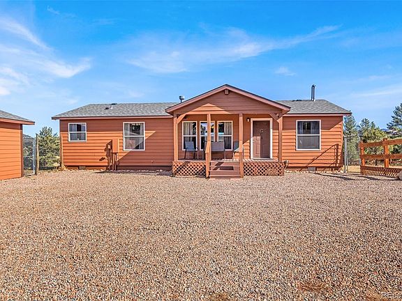 5th image of 490 Chinook Cir