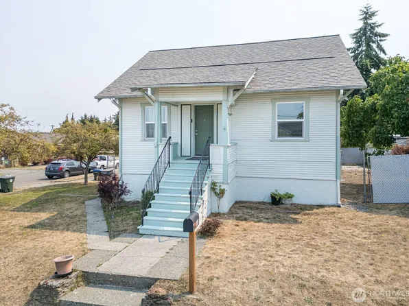903 S Peabody Street, Port Angeles, WA 98362