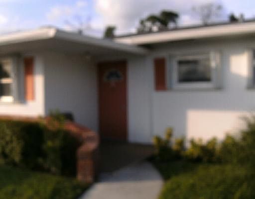 1st image of 2521 Dudley Dr W APT I