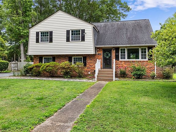 2nd image of 11861 Charterhouse Dr