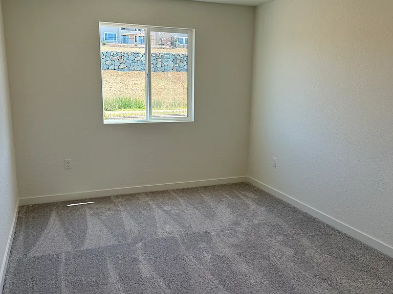 Upstairs Bedroom#1