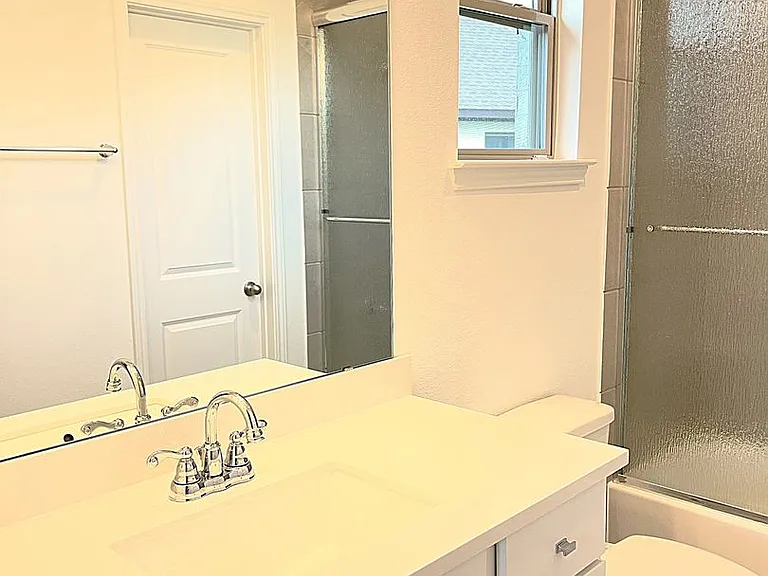 1502 Munson Valley Rd — Photo 7