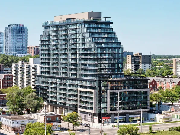3009 Novar Rd #226, Mississauga, ON L5B 1S4