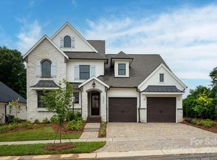 5704 Heirloom Crossing Ct, Charlotte, NC 28270