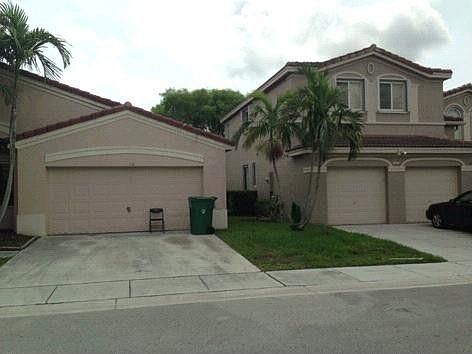 2nd image of 1646 SW 108th Ter