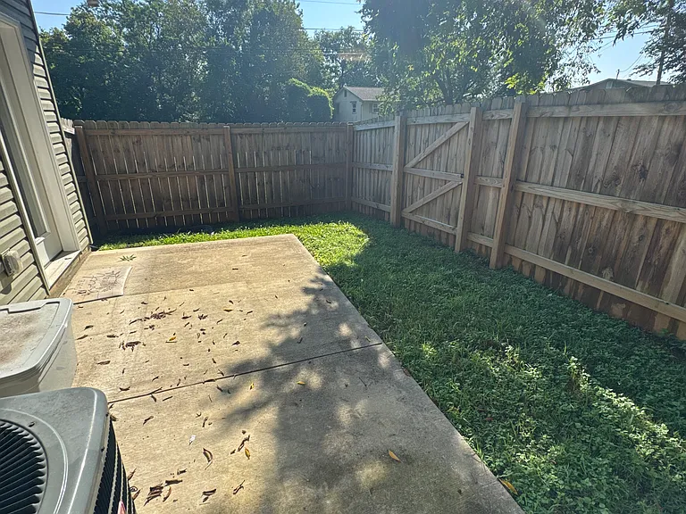 4100 Apex Dr — Photo 14
