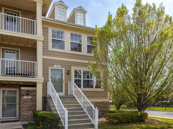 100 Evergreen Trl, Lake Orion, MI 48362