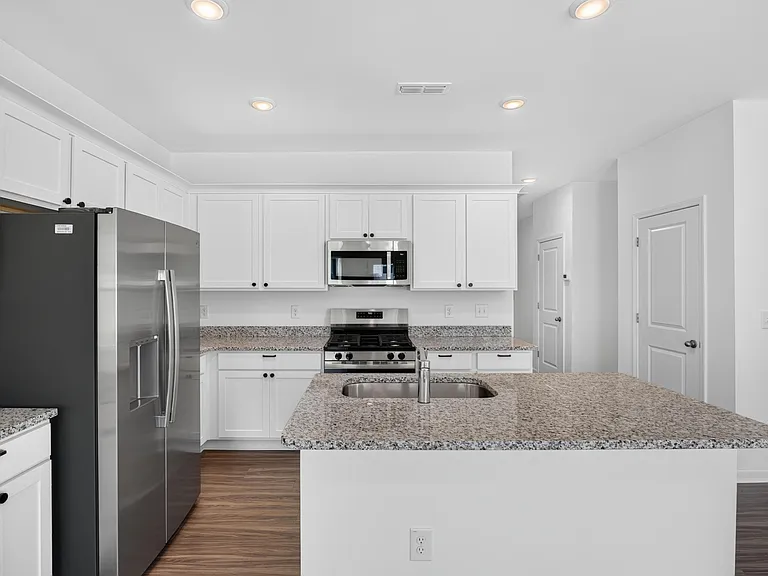 200 Flagstone Way #67 — Photo 9
