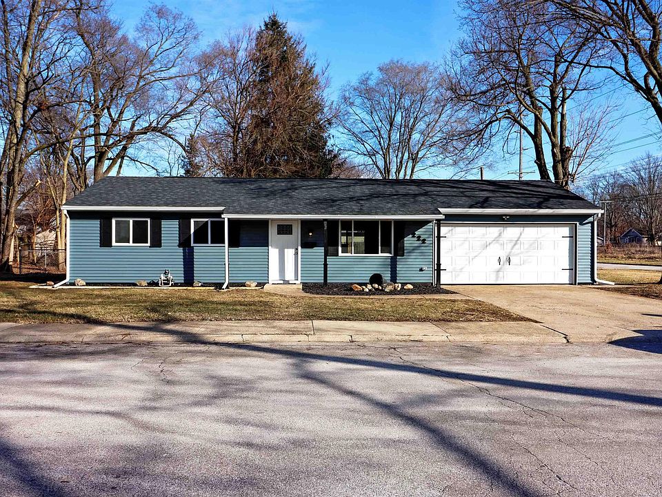 1st image of 222 Lawndale Ave