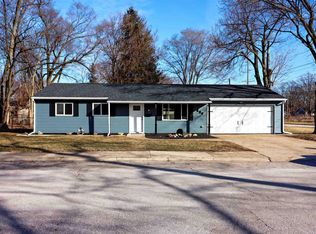 222 Lawndale Ave, Mishawaka, IN