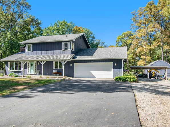 1095 N Shagbark Dr, Warsaw, IN 46582