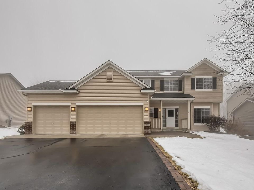 1st image of 1852 Moccasin Dr