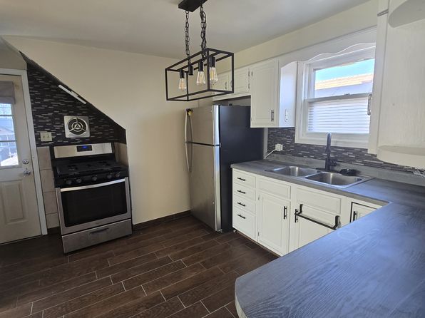 6416 S Kilpatrick Ave #2