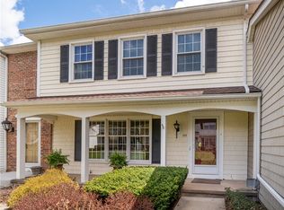 104 New Wickham Dr, Penfield, NY 14526