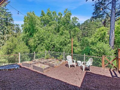 5601 Castle Dr, Oakland, CA, 94611