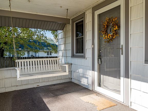 4th image of 206 Sheridan Dr