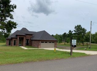 995 Cypress Bend Dr, Many, LA 71449