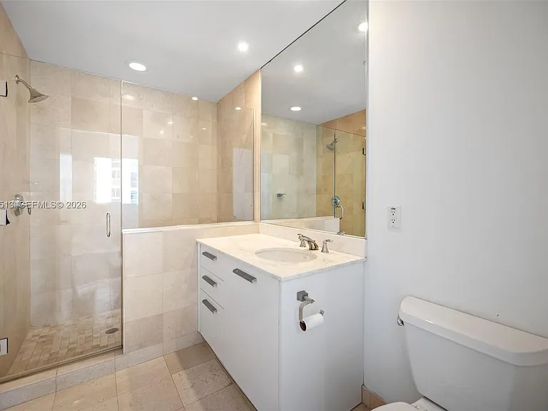 1050 Brickell Ave #3314 — Photo 20