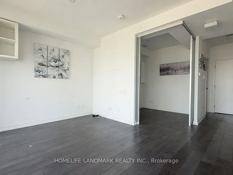 28 Wellesley St E #3008 — Photo 11
