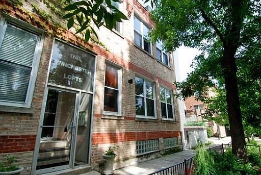 1st image of 1742 N Winchester Ave APT 201