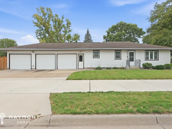 17 Lincoln Ave E, Gaylord, MN 55334