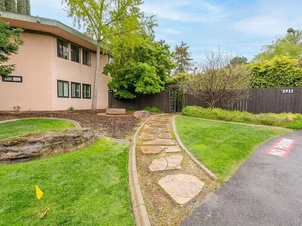 5911 Newman Ct Unit 1, Sacramento, CA 95819