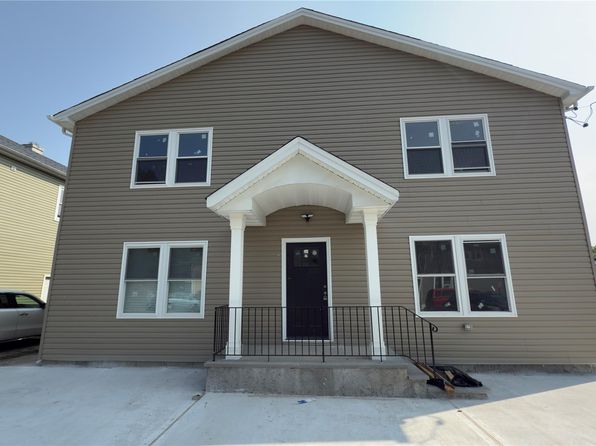 120 Linden Ave