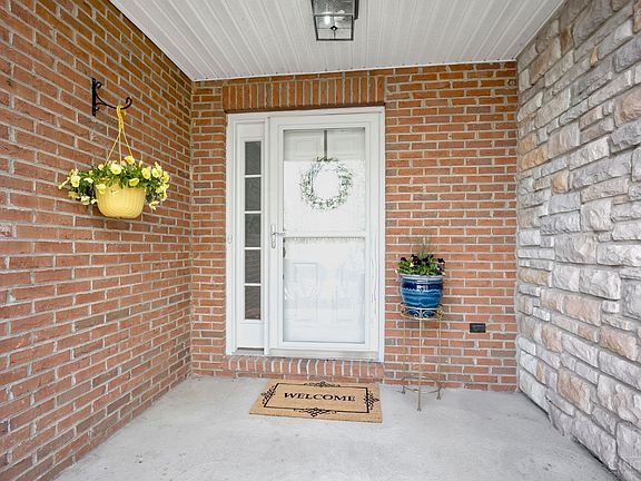 4th image of 10803 Stone Ridge Way #15