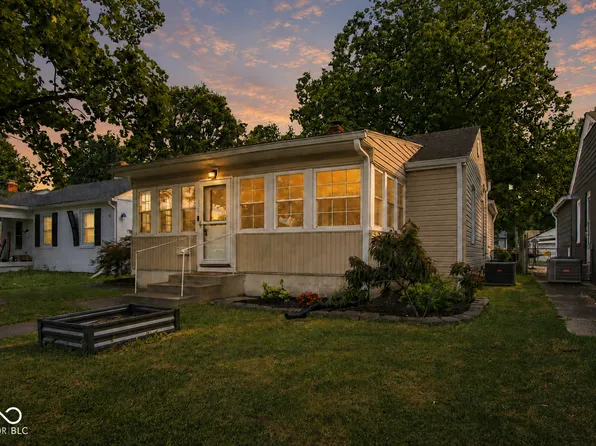 137 N 4th Ave, Beech Grove, IN 46107