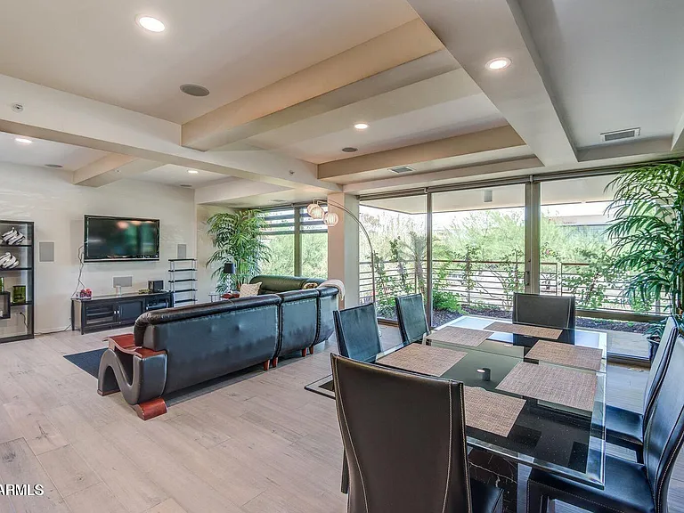 7157 E Rancho Vista Dr #2001 — Photo 2