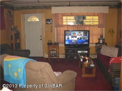 4th image of 137 Meyers St