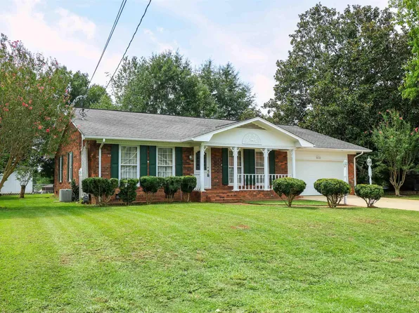 4116 Brierwood Ln, Anniston, AL 36207