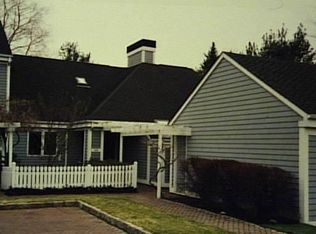 135 Lansdowne UNIT 135, Westport, CT 06880