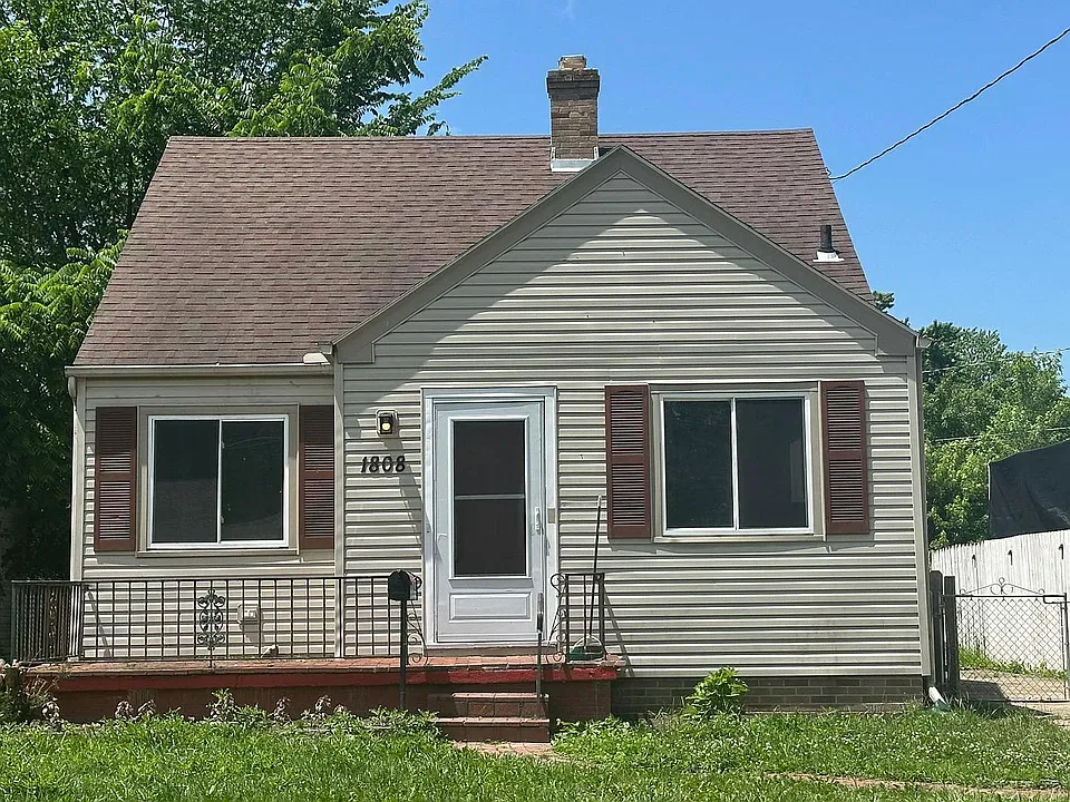 1808 Meadowlark Ave