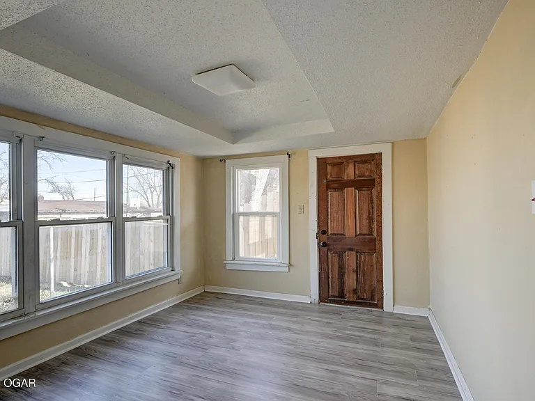 1417 W A St — Photo 17