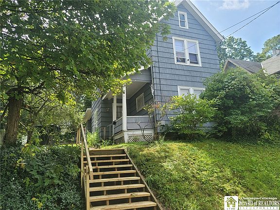 3rd image of 11 Morton St