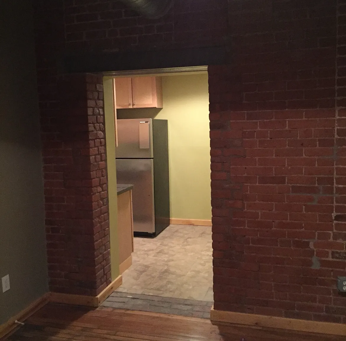 1 bed, 800 sqft, $1,700 — Photo 4